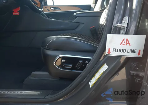 2023 Jeep Grand Cherokee Summit Reserve 4X4 z USA, uszkodzony, nr VIN 1C4RJHEG0P8713632